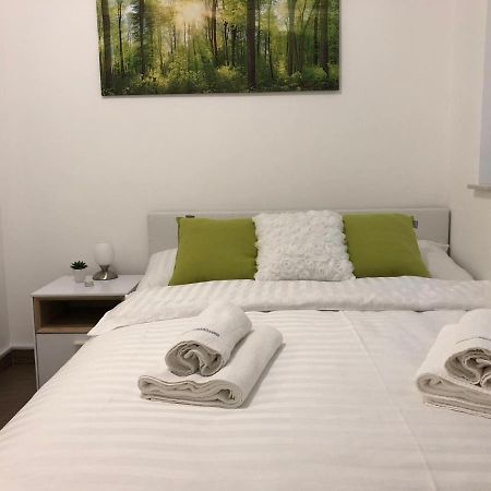 Апартаменти Modern Center Studio Under The Castle II Free Parking Любляна Екстер'єр фото